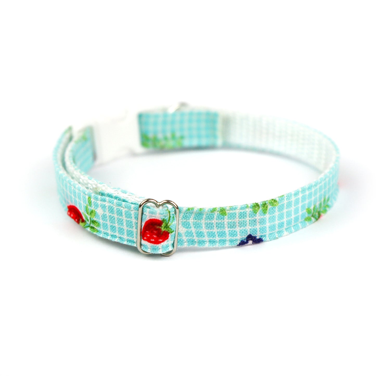 Pet Collar - "Strawberries" - Cat Collar Breakaway /Non Breakaway / Cat, Kitten, Small Dog, Little Pets Sizes