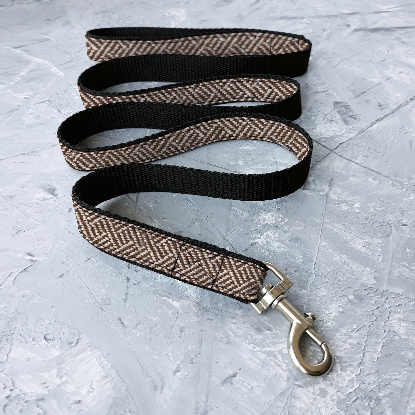 Tweed Cat Leash 8 feet with geometric pattern