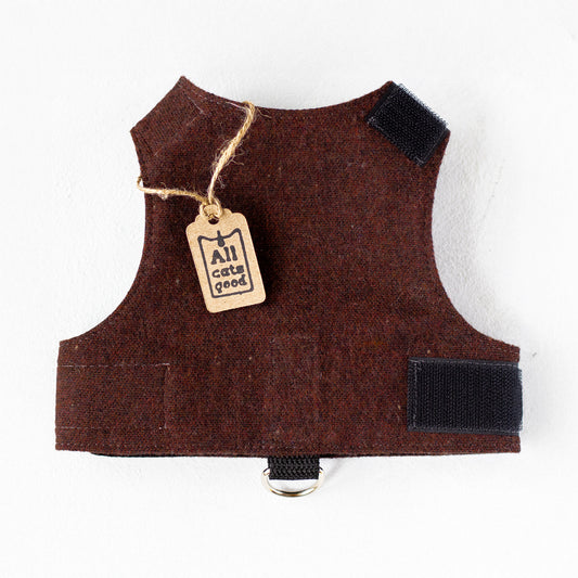 Tweed Cat Harness for Adult cats. One Size. Simple and Secure. Airtag Pocket optional